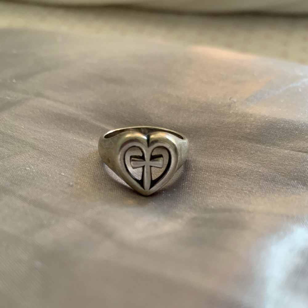 Retired James Avery Heart Cross Ring